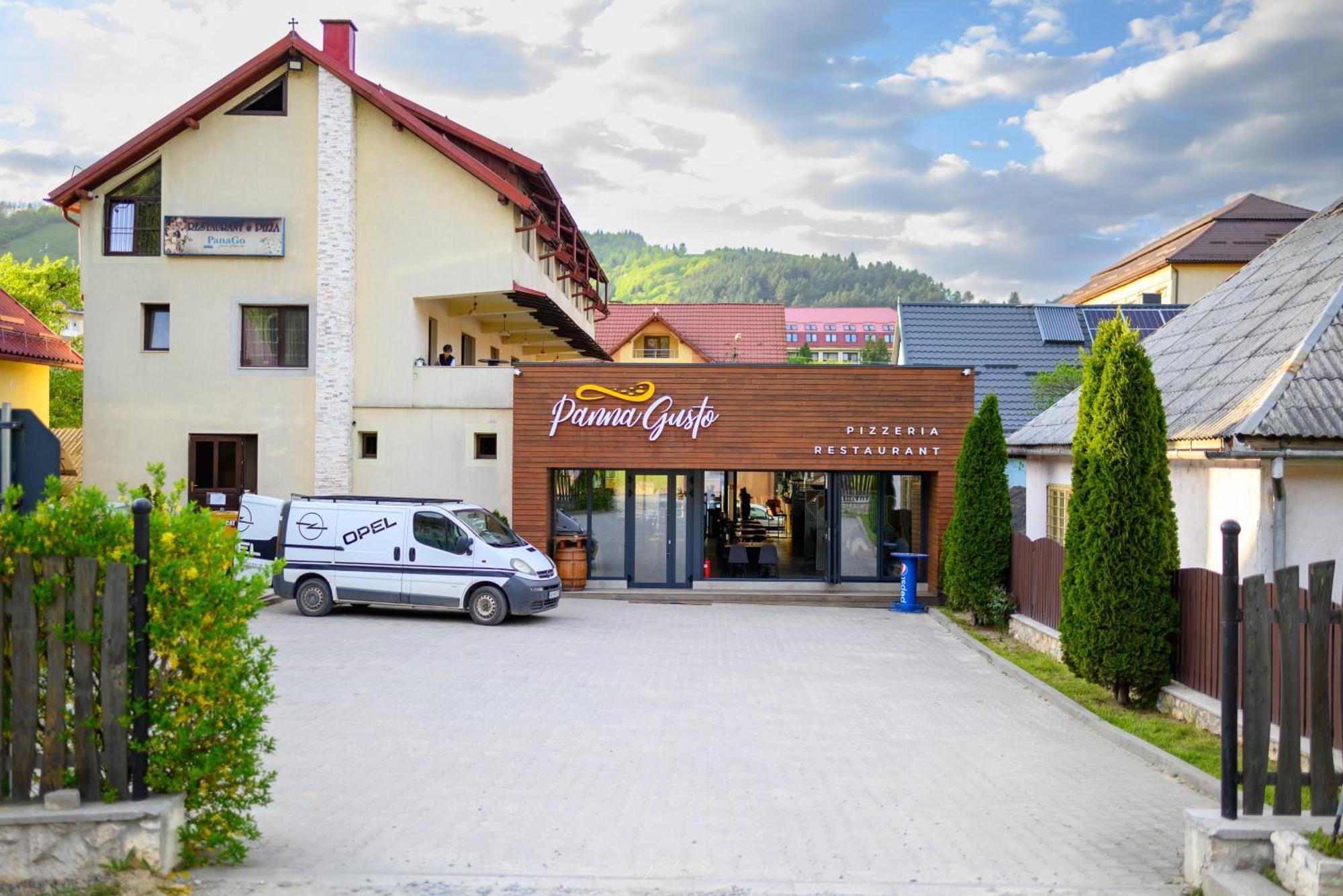 Panna Gusto Hotel Câmpeni Exterior foto